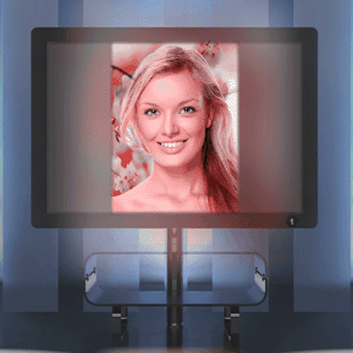 Animated multiphoto frame with slideshow on home theatre